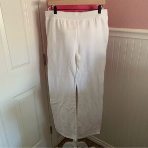 Solid White Women’s Hanes Sweatpants size Medium with Elastic Waist,straight leg